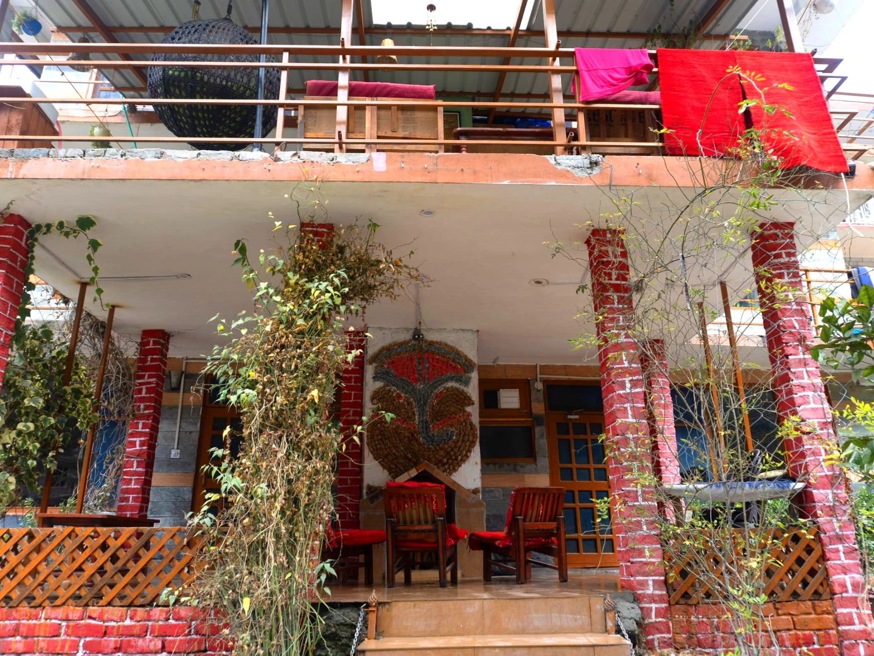 Mountain view from Tirthan Midpoint Homestay in Tirthan Valley